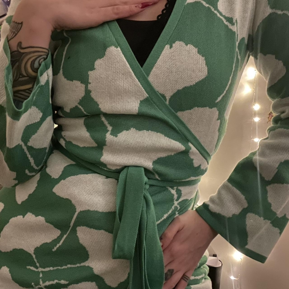 Diane Von Furstenburg X Target Knit Ginkgo Leaf Wrap Tunic Top - Picture 3 of 6